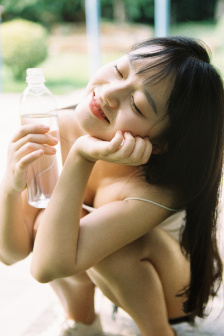 越中山色镜中看